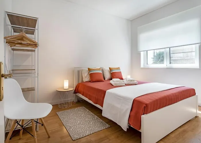 Lägenhet Oliveira Monteiro Flat Oporto