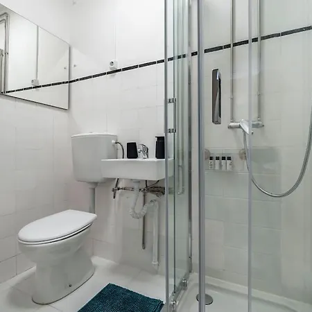 Oliveira Monteiro Flat * Porto